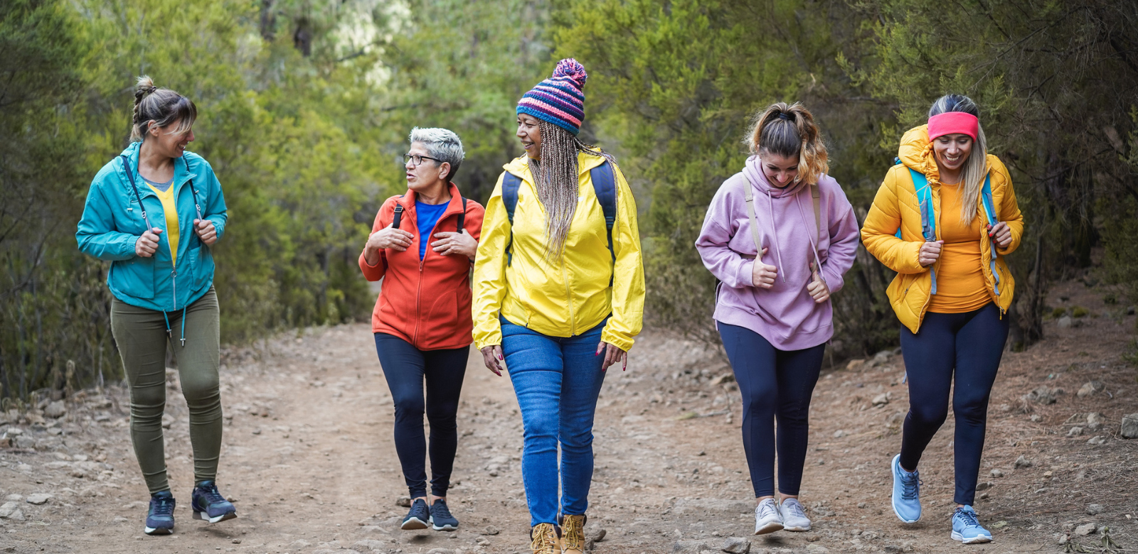 Girls weekend getaway hiking at Pagosa Springs