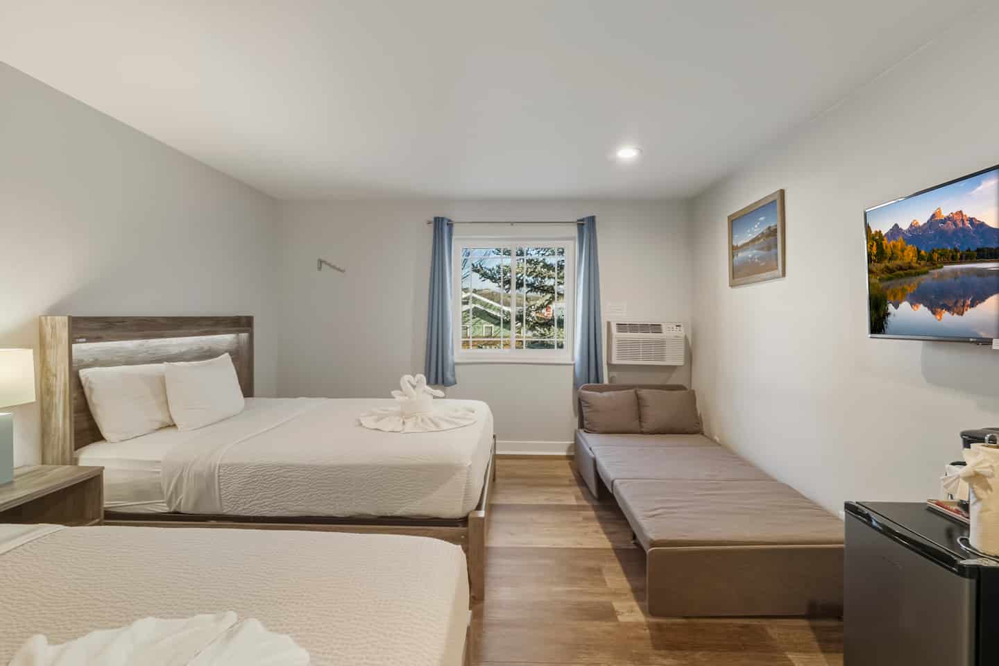 One of many family-friendly rooms at our Pagosa Springs Hotel